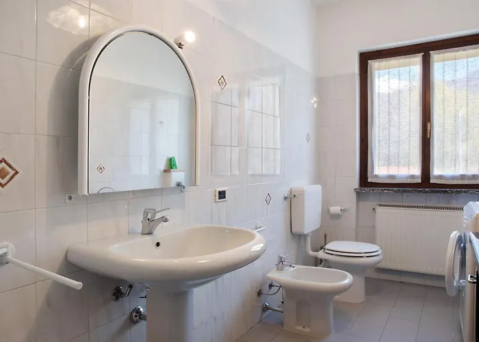Casa Letizia Con Piscina Appartement Colico