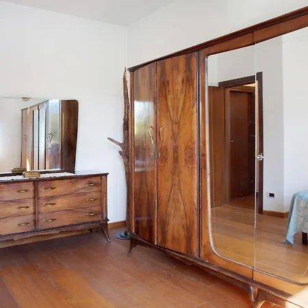 Apartamento Casa Letizia Con Piscina Colico